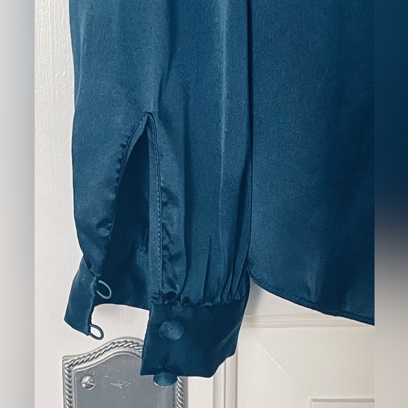 NWT Veronica Beard Neck Bow Tie Silk blouse, size 2 - Picture 6 of 12